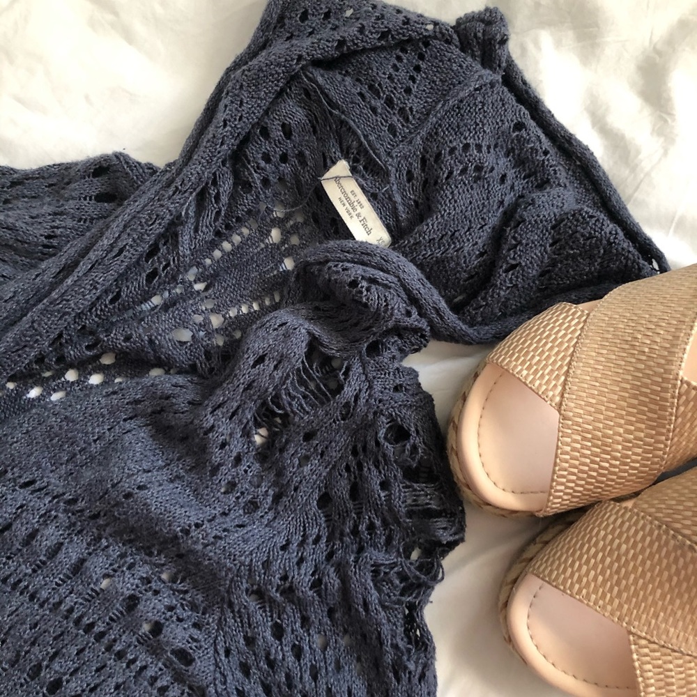 Abercrombie and Fitch Blue Knitted Cardigan